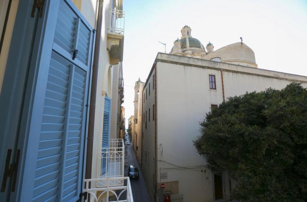 Trapani Albergo Diffuso Palazzo Mauro ภายนอก รูปภาพ